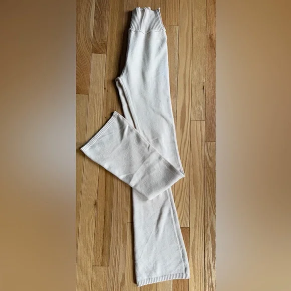 Bailey Rose Set two pieces Cream Knit High-Waist Pants and jacket - Picture 6 of 12